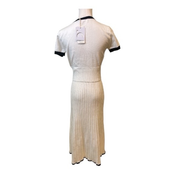 Commense Minimalist Contrast Skirt and Cardigan Set - NWT - Picture 3 of 5